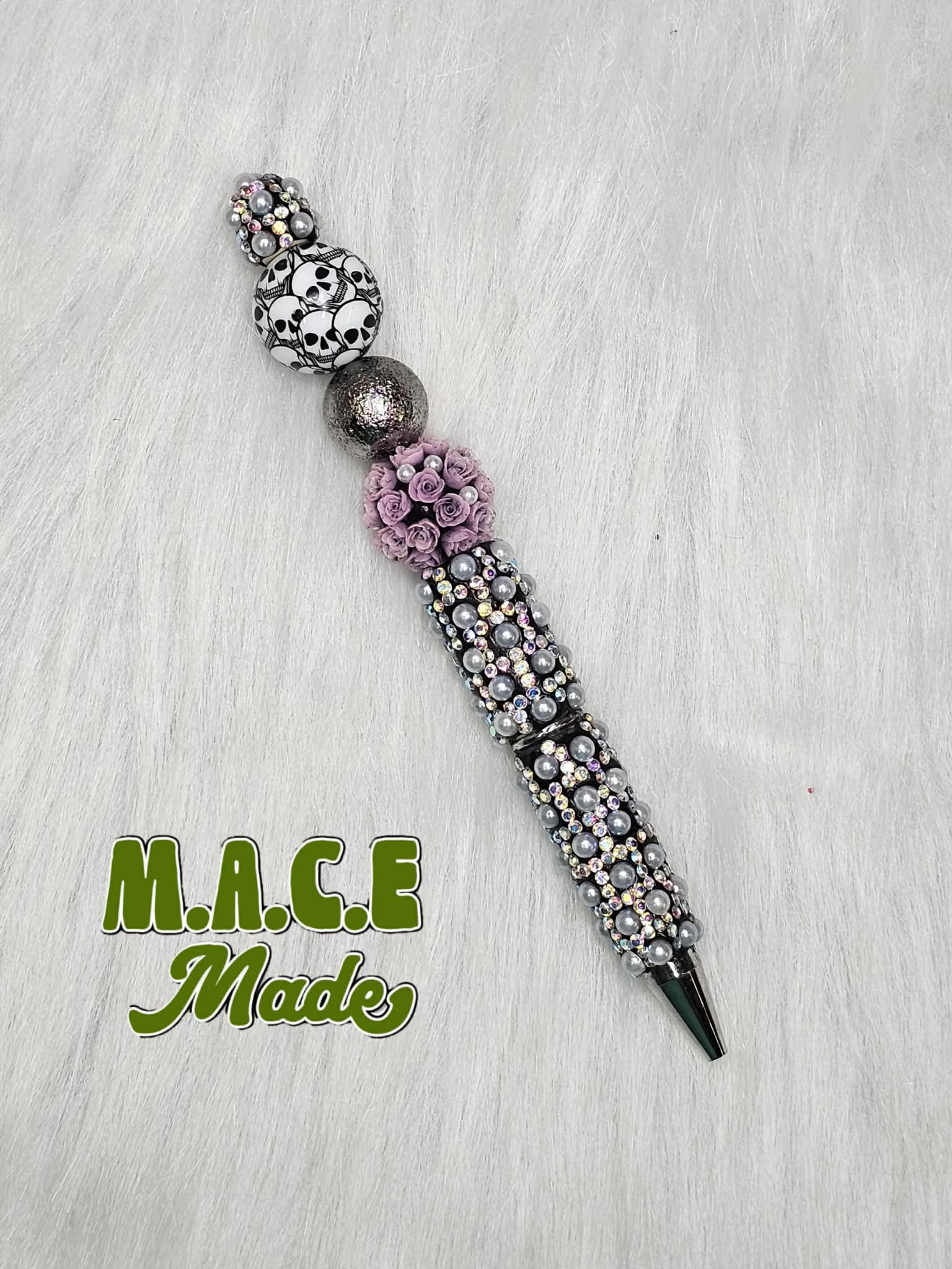Glam goth pen