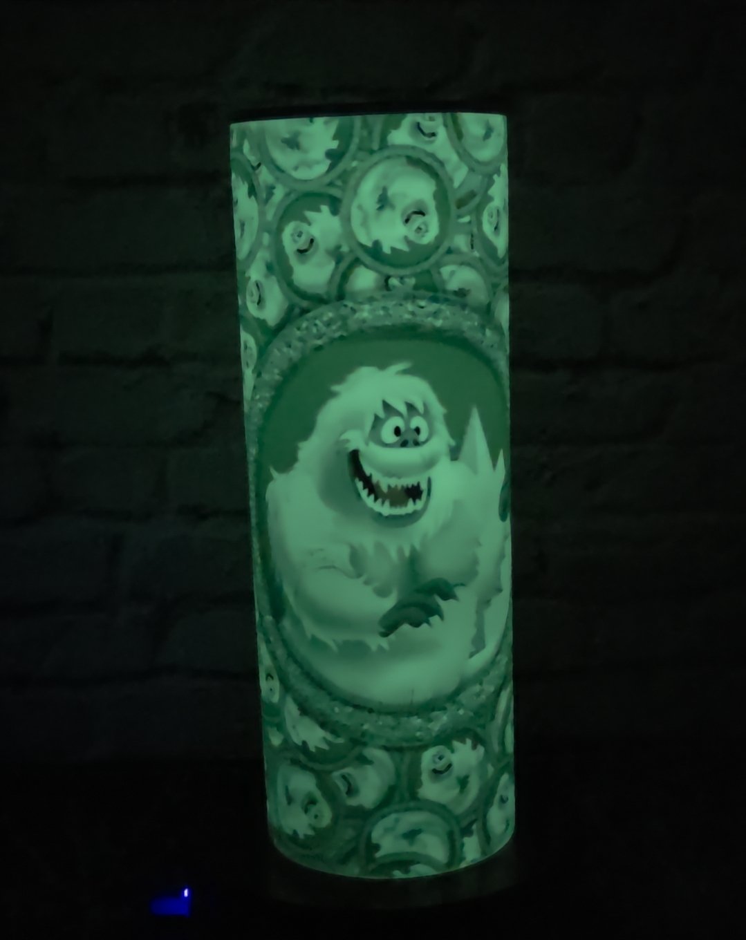 Glow-in-the-Dark Bumble Tumbler – 20oz