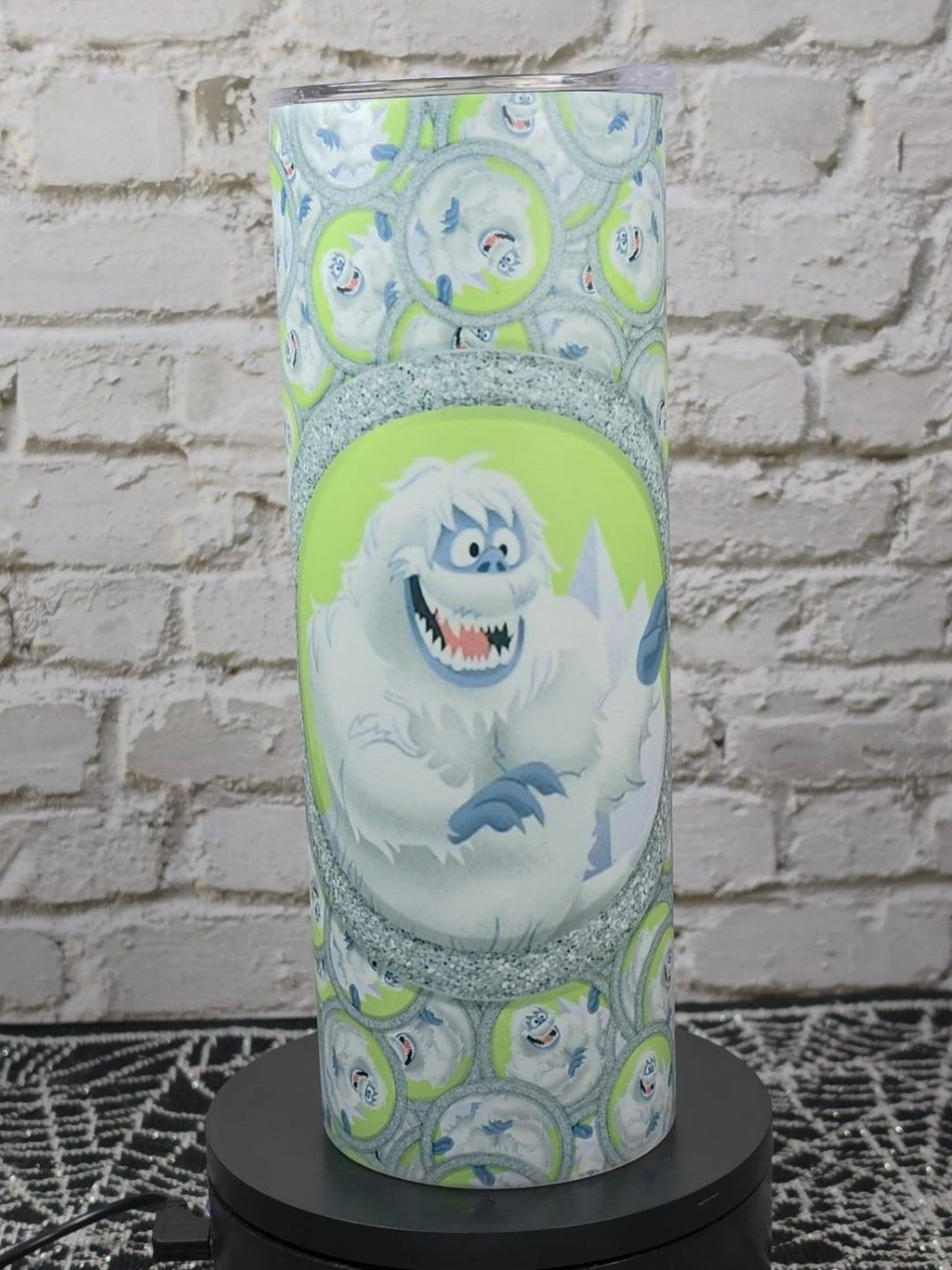 Glow-in-the-Dark Bumble Tumbler – 20oz
