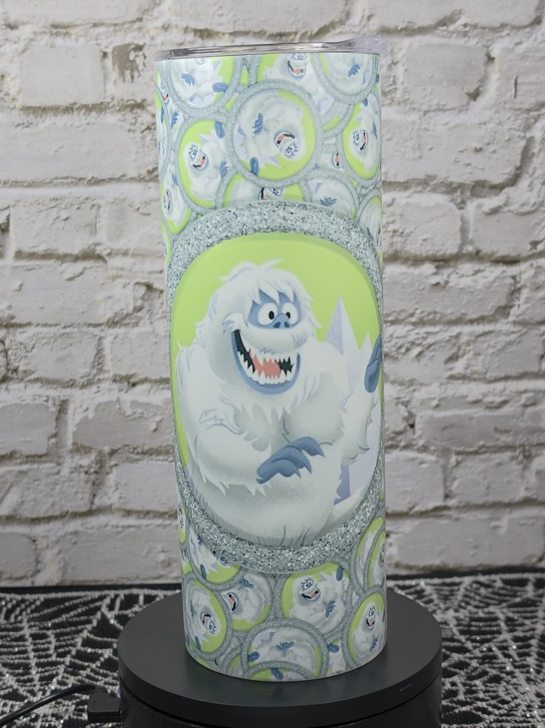 Glow-in-the-Dark Bumble Tumbler – 20oz